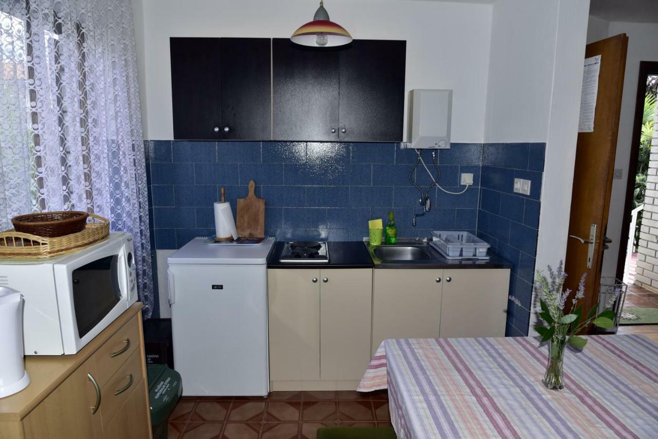 Apartment Palm Tree 马林斯卡 外观 照片