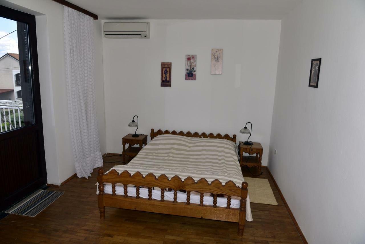 Apartment Palm Tree 马林斯卡 外观 照片