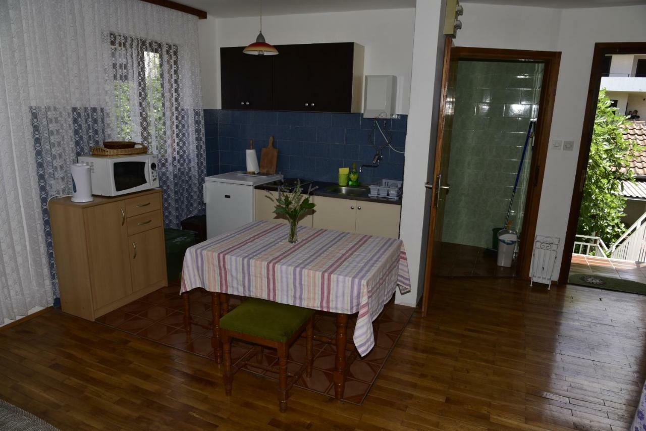 Apartment Palm Tree 马林斯卡 外观 照片